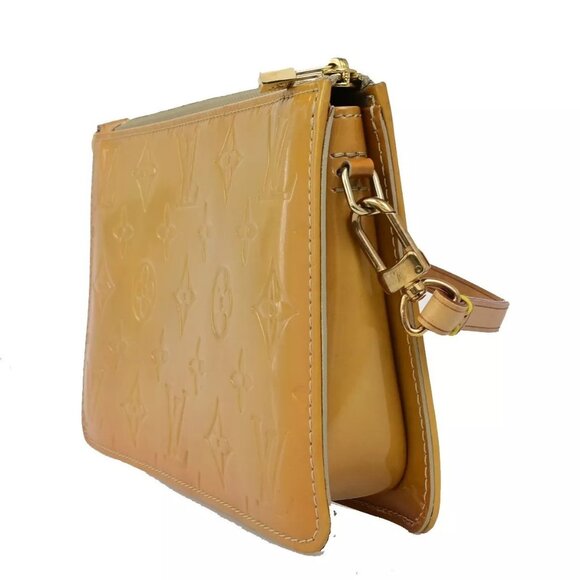 LOUIS VUITTON Lexington Shoulder Bag Monogram Vernis Beige - Picture 2 of 16